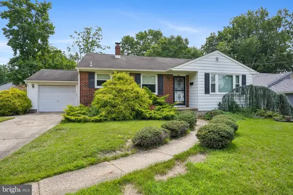 203 Covered Bridge Rd, CHERRY HILL, NJ 08034