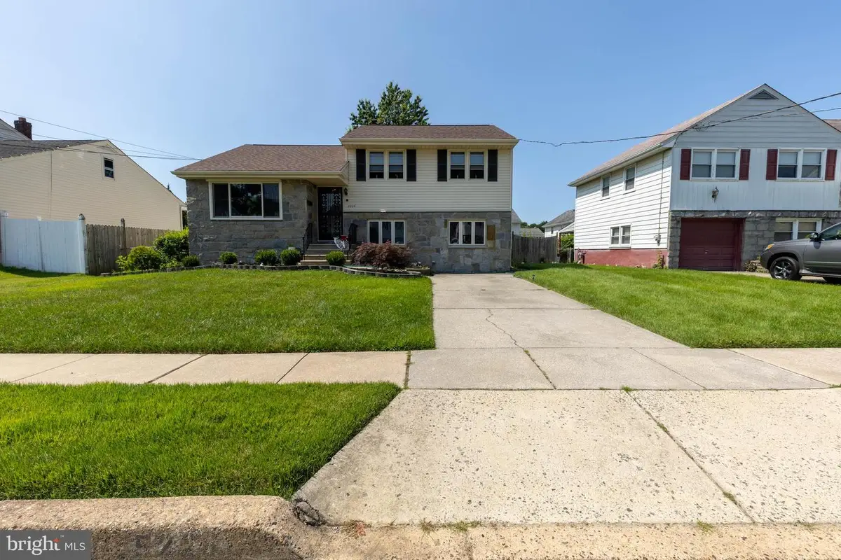 5226 Baker Ave, Pennsauken, NJ 08109 - #1