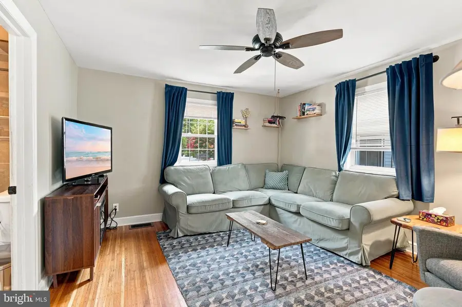 545 W Kings Hwy, Audubon, NJ 08106 - #3