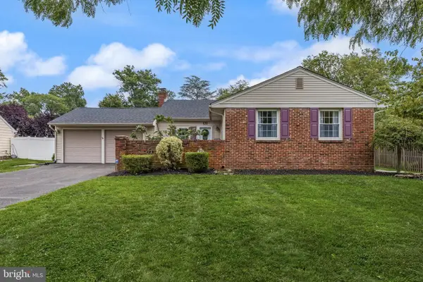 131 Randle Dr, CHERRY HILL, NJ 08034