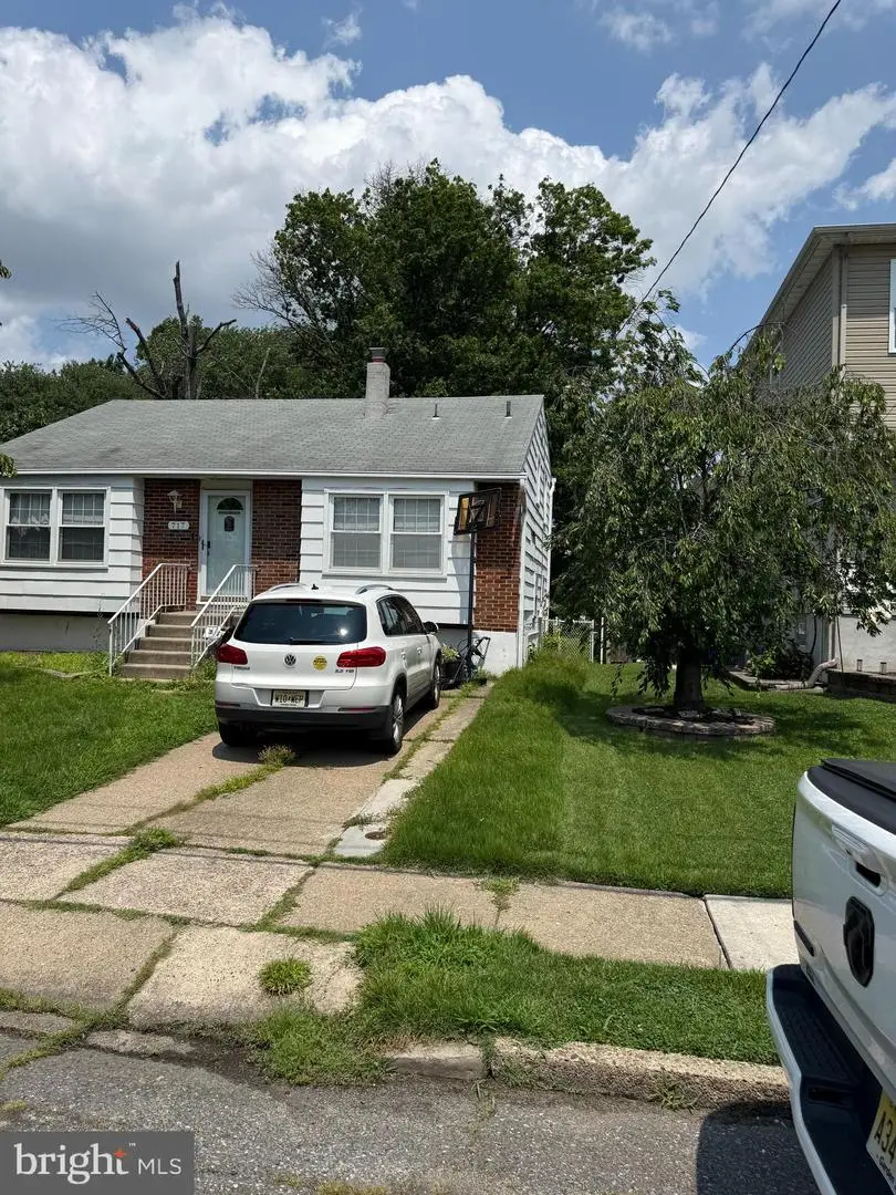 717 Gaskill Ave, Mount Ephraim, NJ 08059 - #2