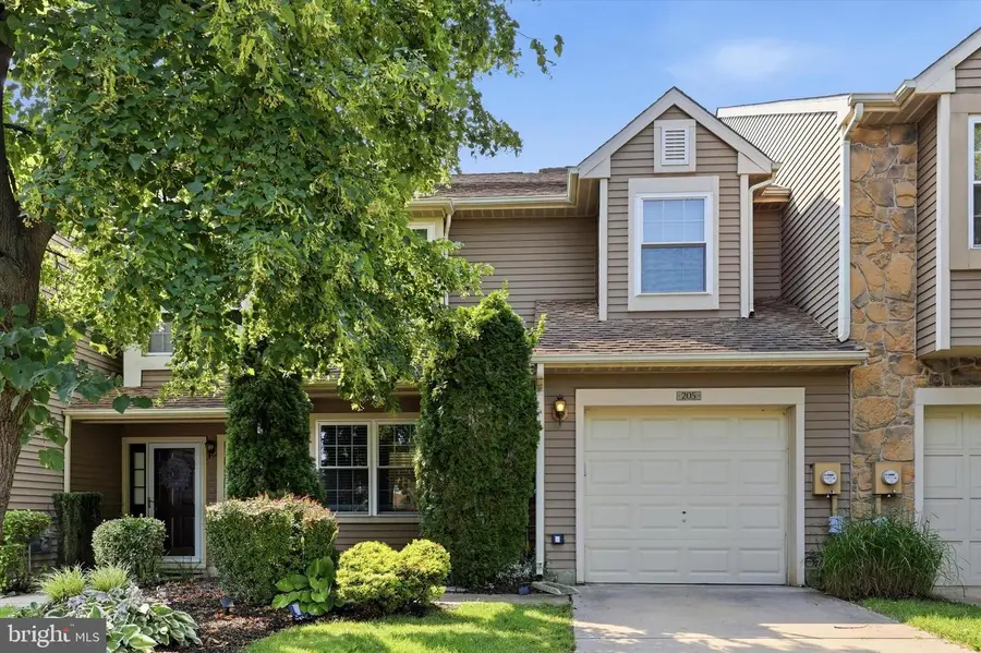 205 Masters Dr, Blackwood, NJ 08012 - #2