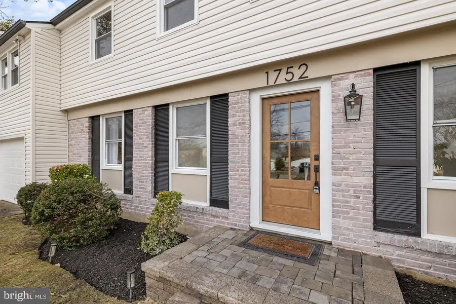 1752 Lark Ln, Cherry Hill, NJ 08003 - #3