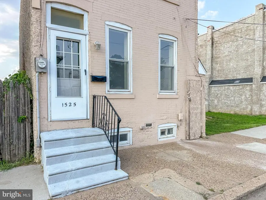 1525 Federal St, Camden, NJ 08105 - #2