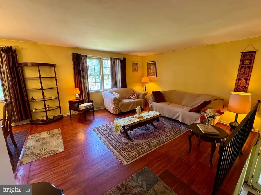 1353 Heartwood Dr, Cherry Hill, NJ 08003 - #3