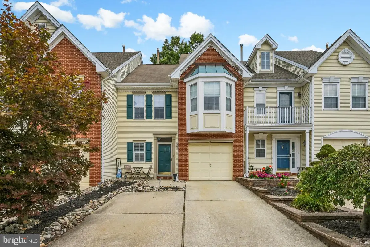 70 La Costa Dr, Blackwood, NJ 08012 - #1