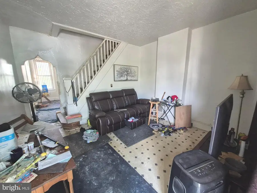 420 Jackson St, Camden, NJ 08104 - #3