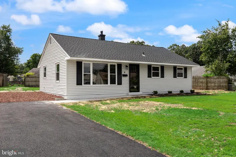 6 Holly Dr, West Berlin, NJ 08091 - #2