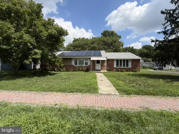100 Kennedy Blvd, SOMERDALE, NJ 08083