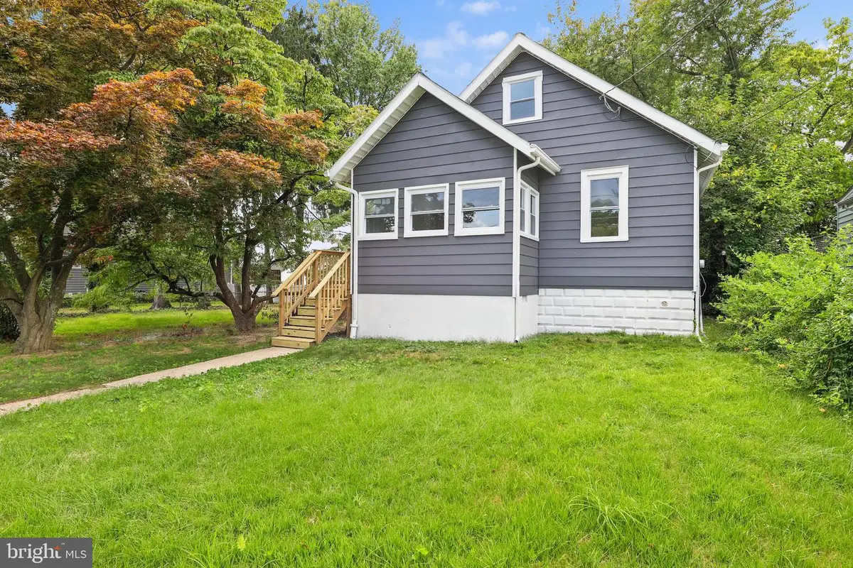 865 N Read Ave, Runnemede, NJ 08078 - #1