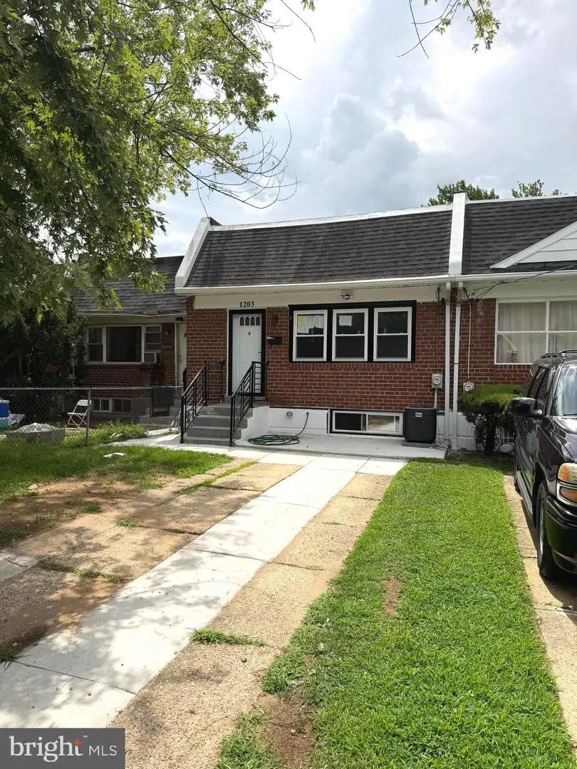 1203 Macarthur Dr, Camden, NJ 08104 - #1