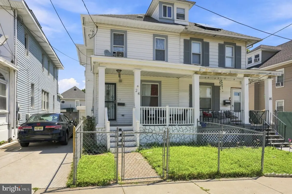24 S 32nd St, Camden, NJ 08105 - #1
