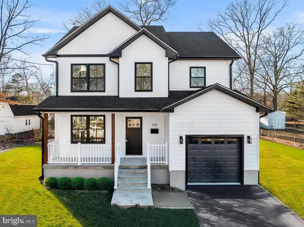 58 E Buttonwood Ave, PINE HILL, NJ 08021