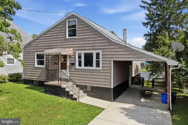 30 Glover Ave, MOUNT EPHRAIM, NJ 08059