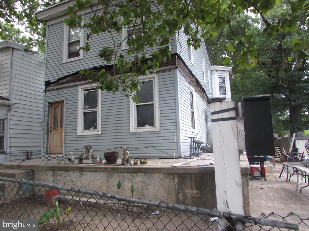 124 N 30th St, Camden, NJ 08105 - #1