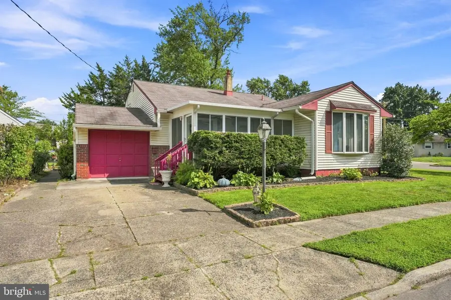 713 W Lincoln Ave, Magnolia, NJ 08049 - #2