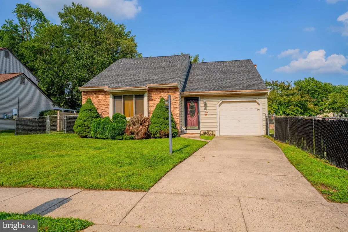 55 Oak Forest Dr, Sicklerville, NJ 08081 - #1