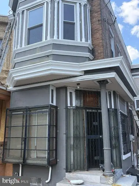 813 N 4th St, Camden, NJ 08102 - #2