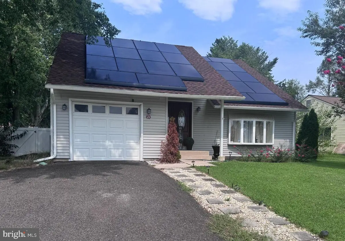 24 Peachton Ln, Sicklerville, NJ 08081 - #1