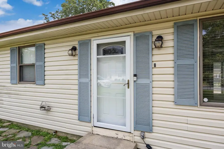 8 Del Sordo Dr, Sicklerville, NJ 08081 - #3