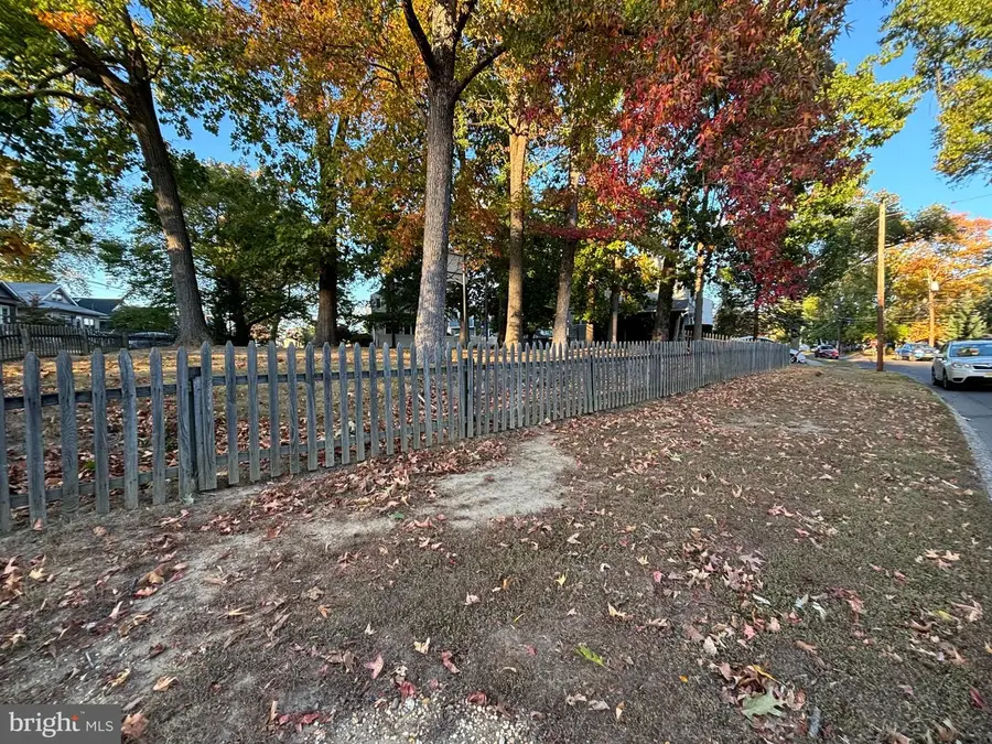 211 W Holly Ave, Oaklyn, NJ 08107 - #2