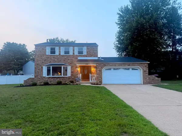 65 Lincoln Dr, CLEMENTON, NJ 08021