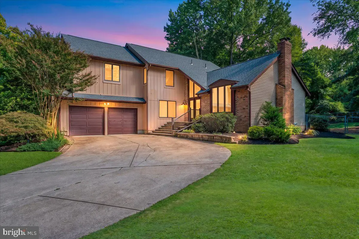 25 Teak Ct, Cherry Hill, NJ 08003 - #1