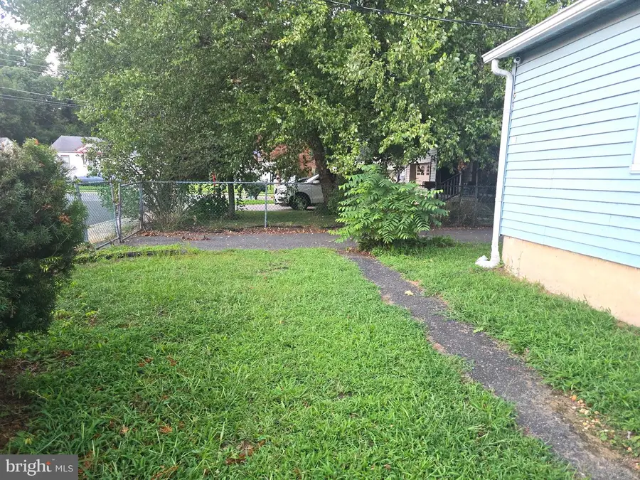 405 Columbia Ave, Lindenwold, NJ 08021 - #3