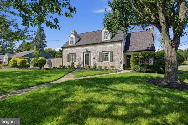 451 W Crystal Lake Ave, HADDONFIELD, NJ 08033