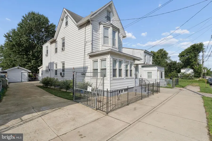 1133 N 25th St, Camden, NJ 08105 - #2