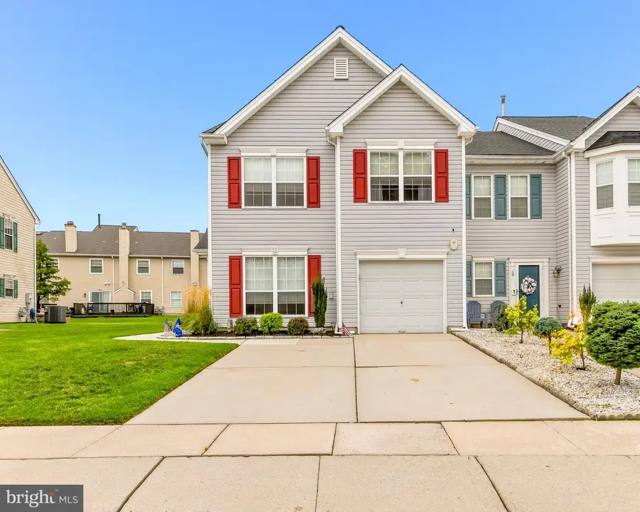 12 Sawgrass Ct, Blackwood, NJ 08012 - #3