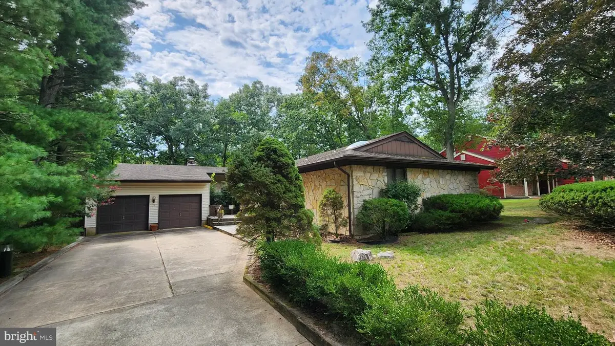 26 Briarwood Dr, Voorhees, NJ 08043 - #1