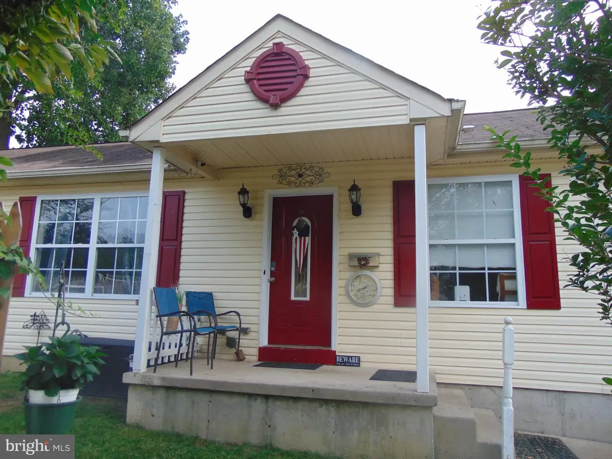 310 E 3rd Ave E, Runnemede, NJ 08078 - #1