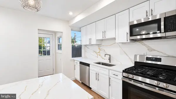 215 Horton Ave, BROOKLAWN, NJ 08030