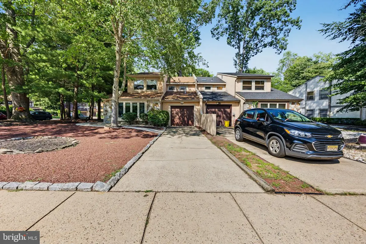 23 Goshawk Ct, Voorhees, NJ 08043 - #1