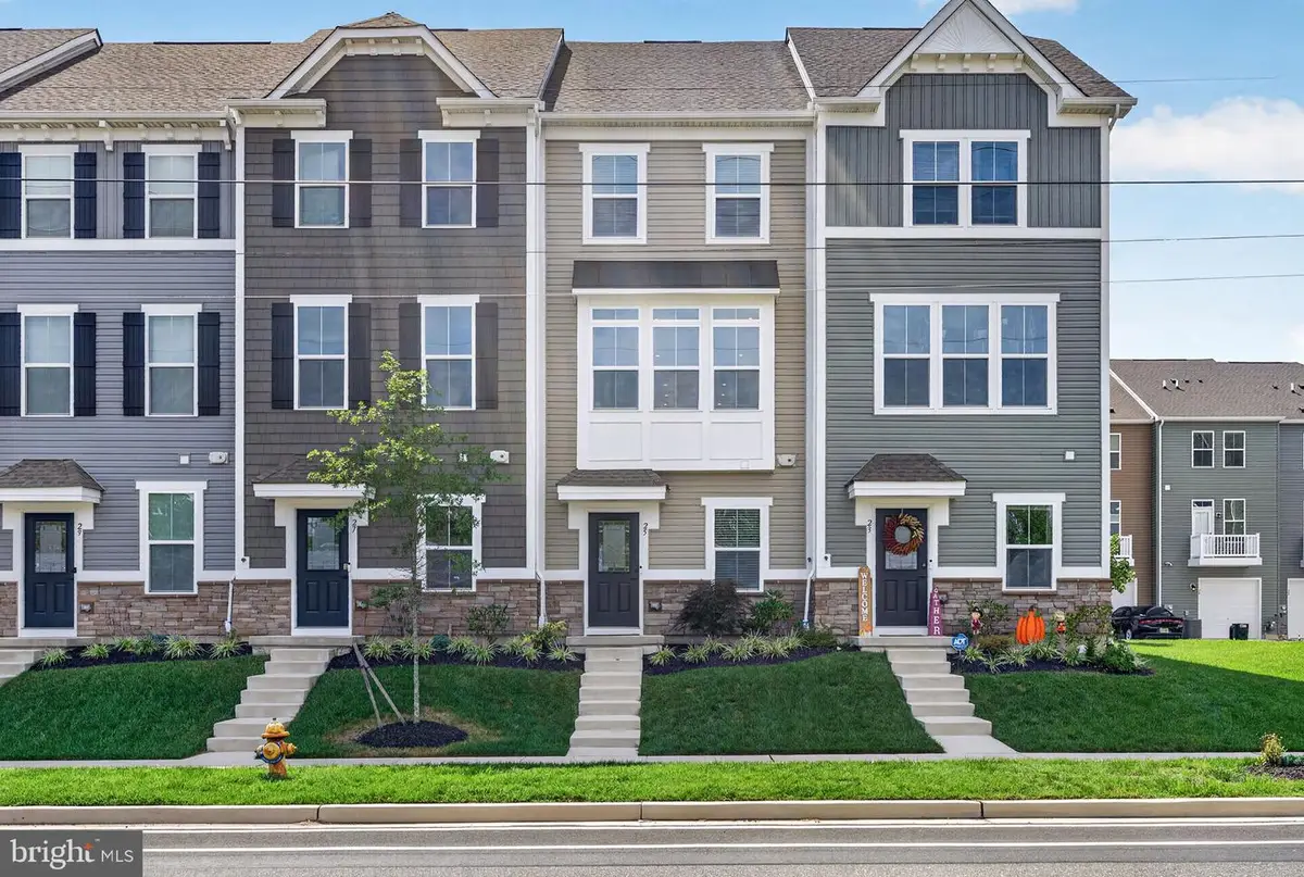 25 Sidney Ln, Stratford, NJ 08084 - #1