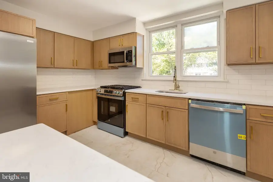 116 Laureba Ave, Stratford, NJ 08084 - #3