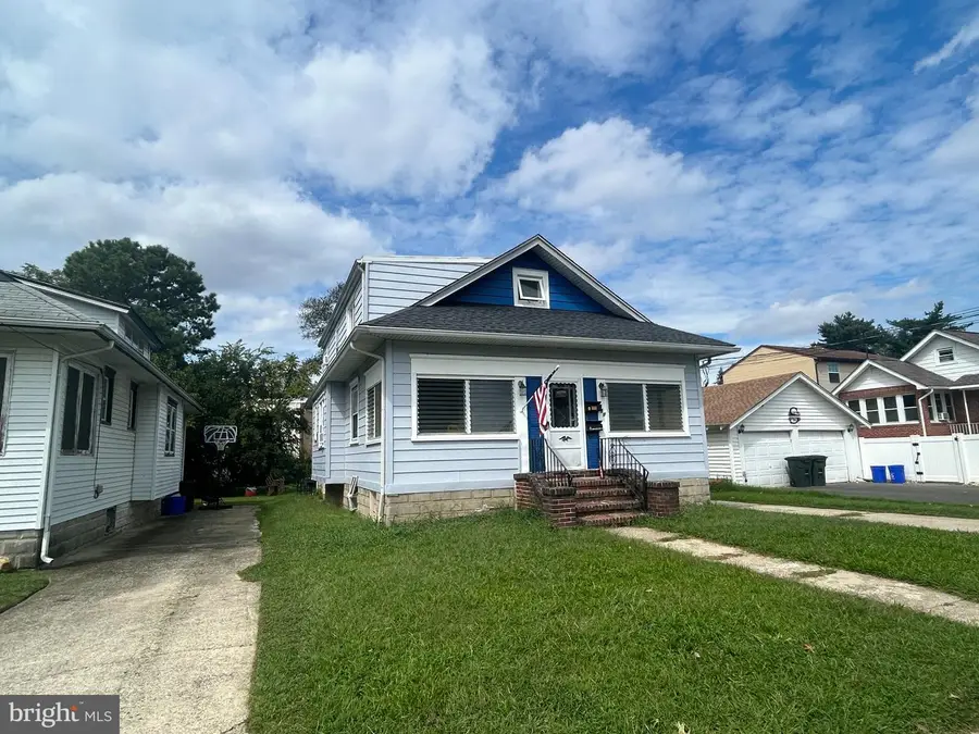 301 Landis Ave, Oaklyn, NJ 08107 - #2