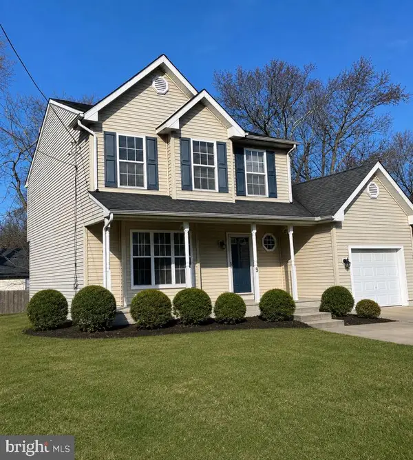 916 E Linden Ave, LINDENWOLD, NJ 08021