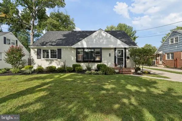 1013 Oakwood Rd, HADDONFIELD, NJ 08033