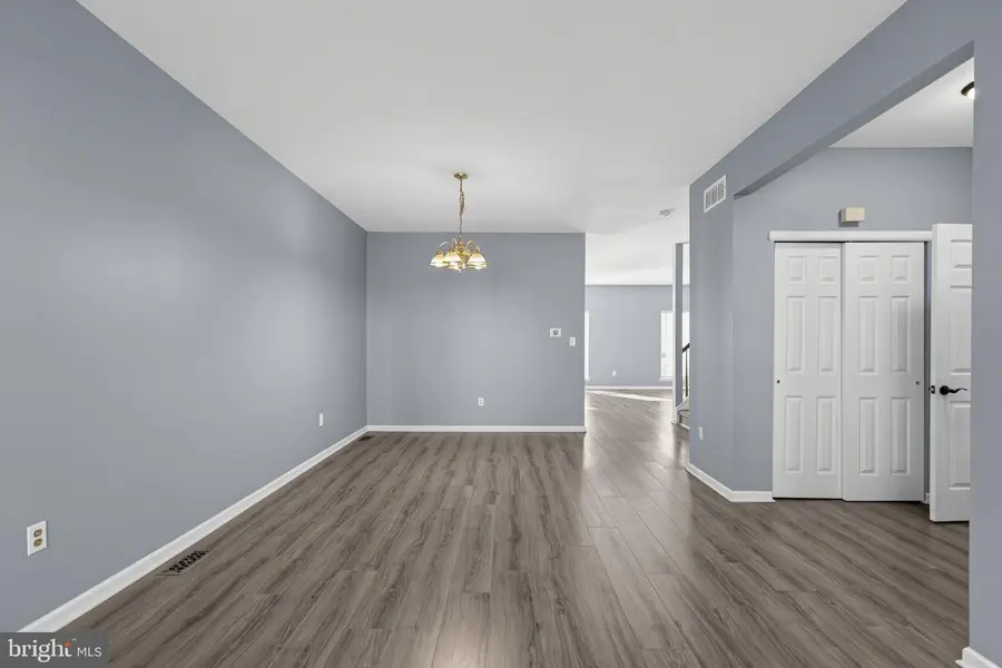 4015 Hermitage Dr, Voorhees, NJ 08043 - #3