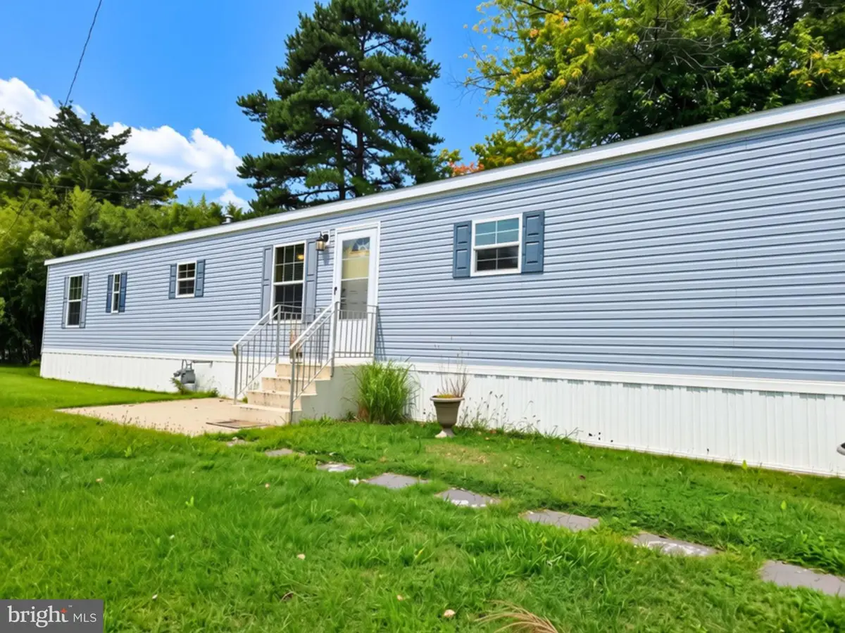 71 Colonial Dr, Chesilhurst, NJ 08089 - #1