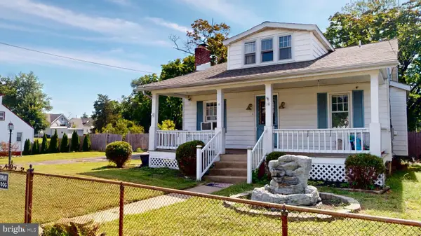 10 E Batten Ave, BLACKWOOD, NJ 08012