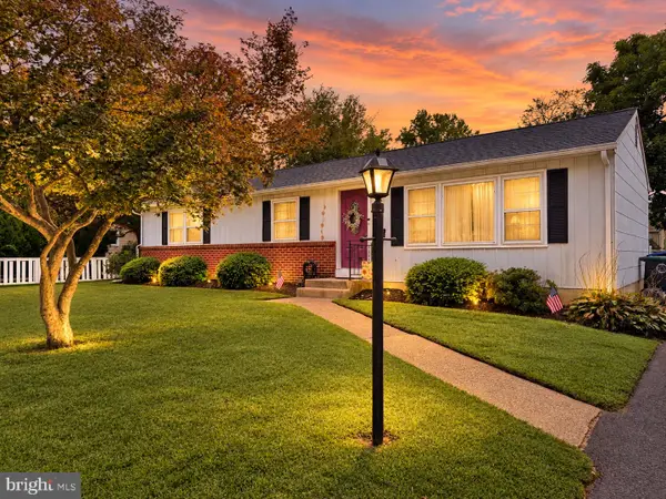 618 7th Ave, LINDENWOLD, NJ 08021