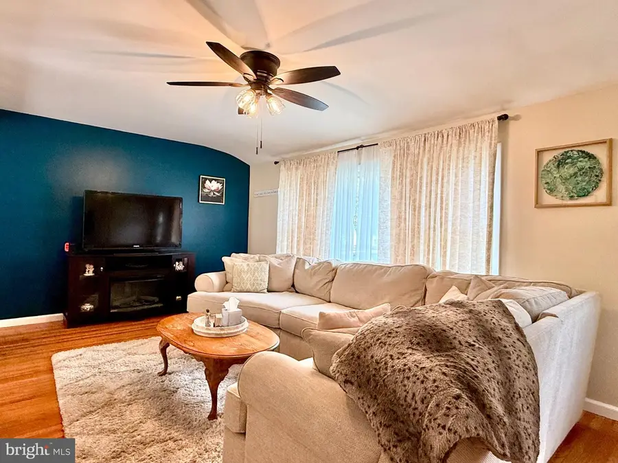 618 7th Ave, Lindenwold, NJ 08021 - #3