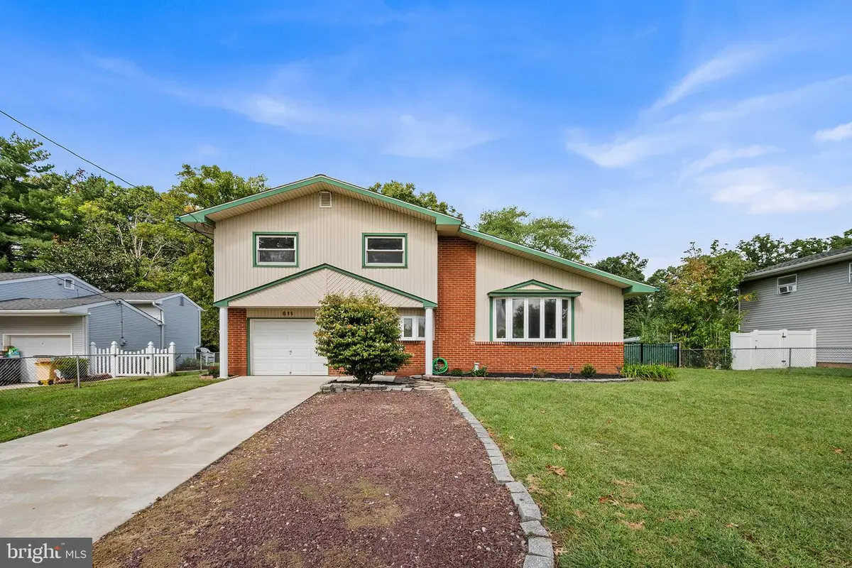 611 Pasadena Dr, Magnolia, NJ 08049 - #1