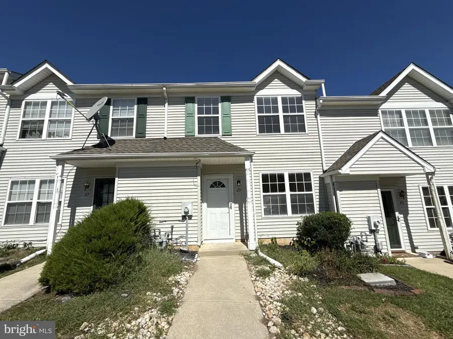 25 Gristmill Ln, Laurel Springs, NJ 08021 - #3