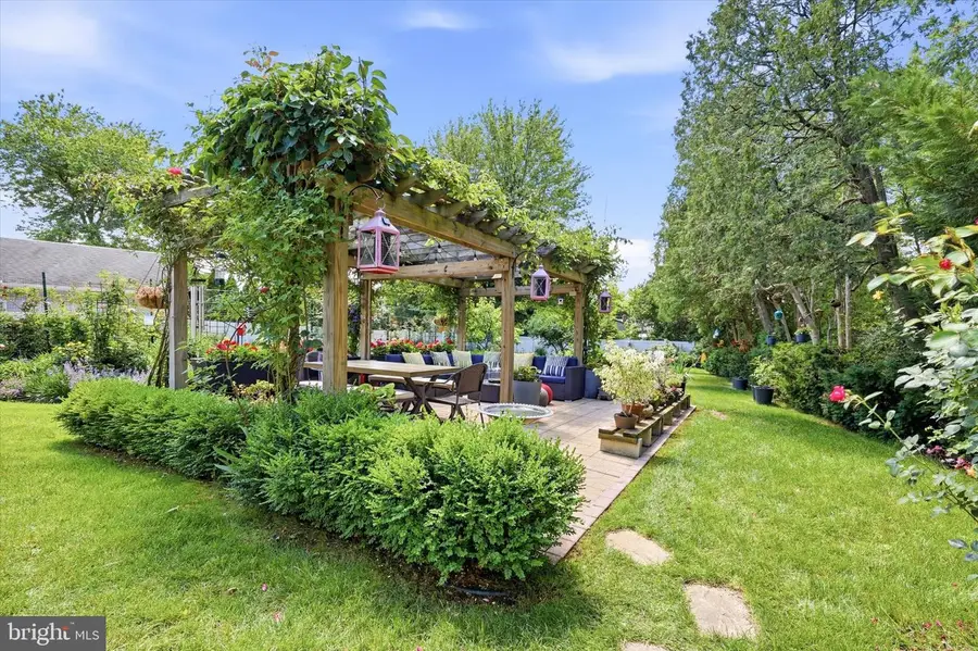 509 Oak Dr, Somerdale, NJ 08083 - #3