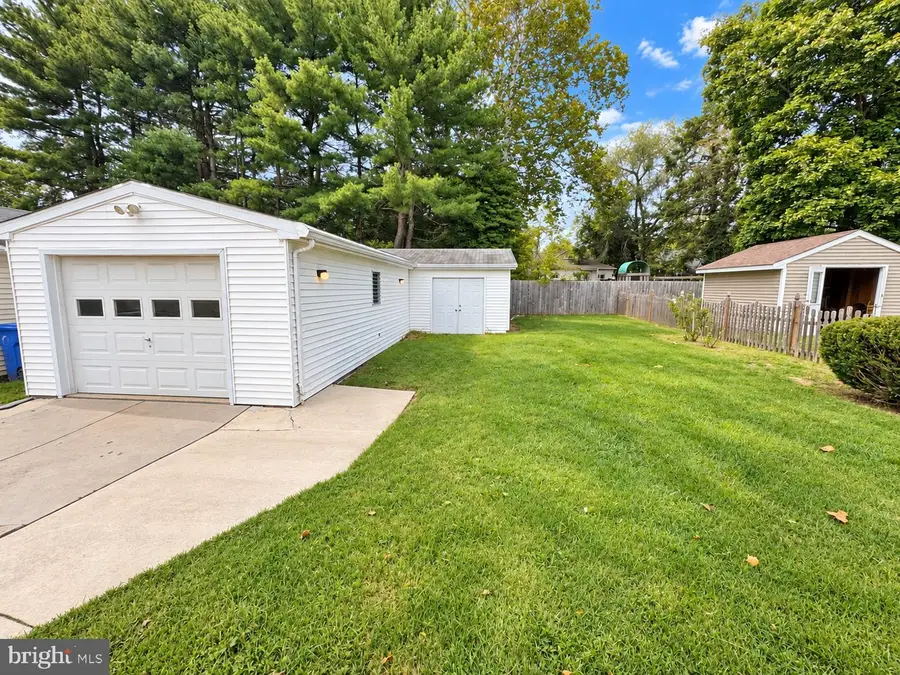 330 E Elma Ave, Laurel Springs, NJ 08021 - #3