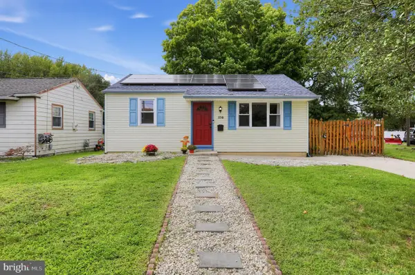 336 10th Ave, LINDENWOLD, NJ 08021